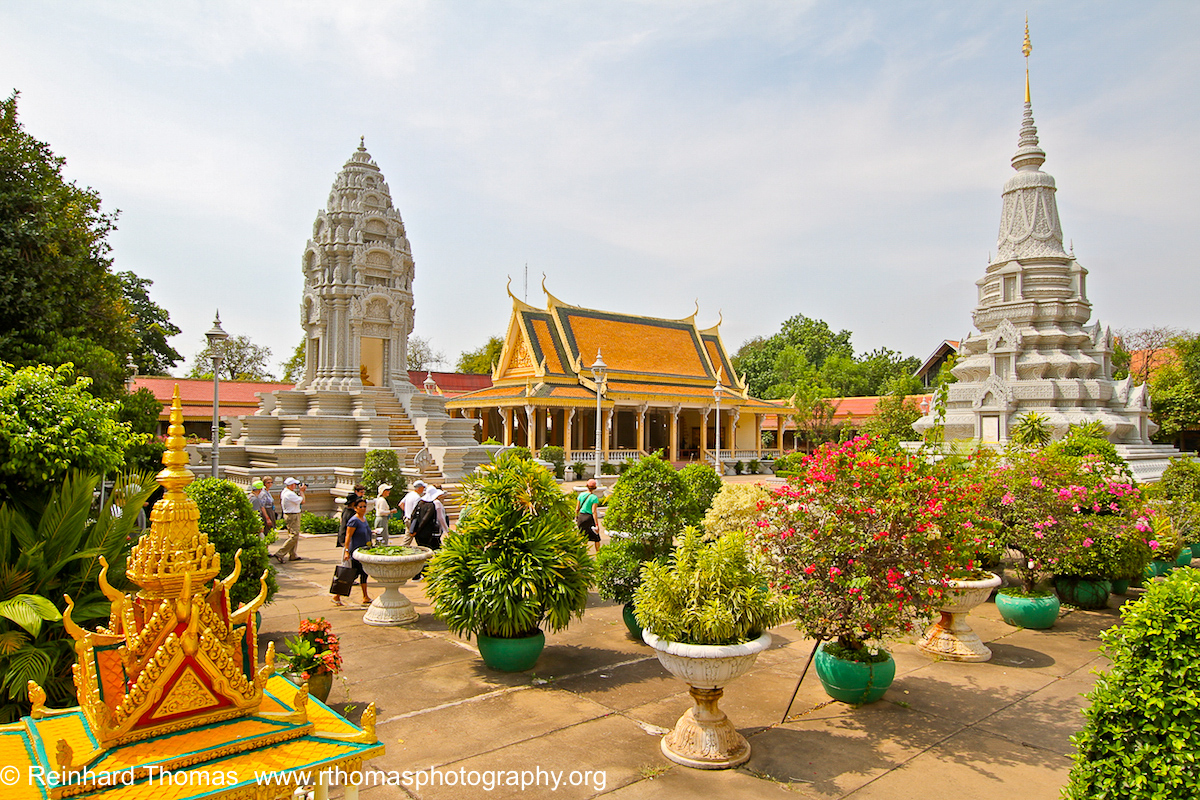 Pagodas and Temples Cambodia by Reinhard Thomas ©